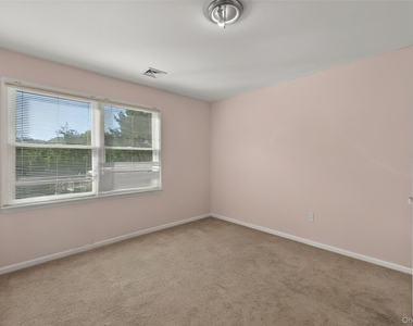 46 Garden City Street - Photo Thumbnail 16