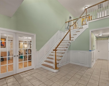 46 Garden City Street - Photo Thumbnail 1