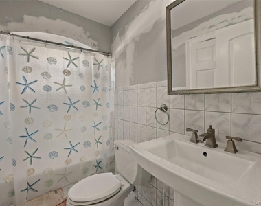 46 Garden City Street - Photo Thumbnail 17