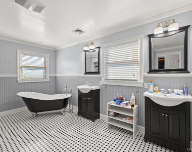 46 Garden City Street - Photo Thumbnail 12