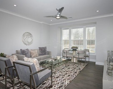 75 Circle Drive - Photo Thumbnail 5