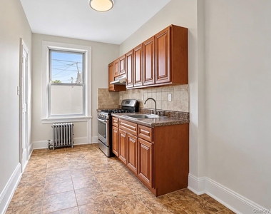 72-07 73rd Street - Photo Thumbnail 2