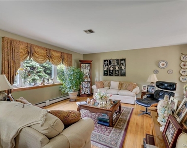 255 Prospect Road - Photo Thumbnail 5