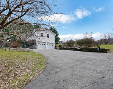255 Prospect Road - Photo Thumbnail 3