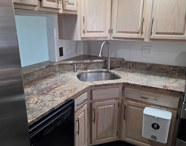 75 Spruce Ridge Drive - Photo Thumbnail 7