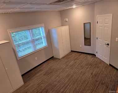 75 Spruce Ridge Drive - Photo Thumbnail 32