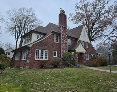 16 Bon Air Avenue - Photo Thumbnail 1