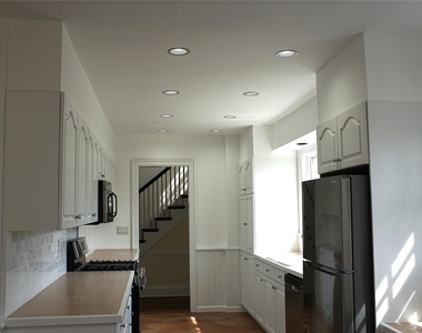 16 Bon Air Avenue - Photo Thumbnail 13