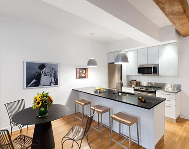 30 Washington Street - Photo Thumbnail 5