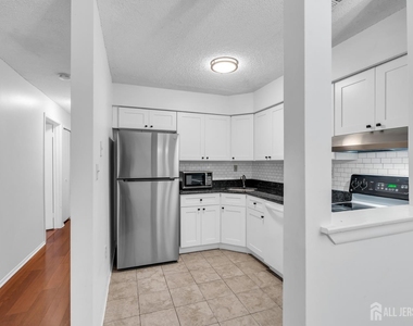 1719 Aspen Drive - Photo Thumbnail 6