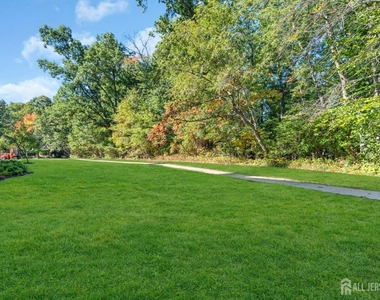 1719 Aspen Drive - Photo Thumbnail 32