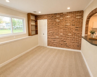 71 Patton Street - Photo Thumbnail 13
