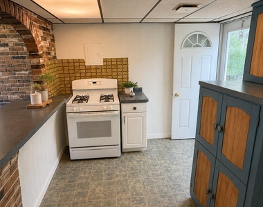 71 Patton Street - Photo Thumbnail 12