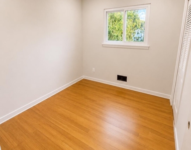 71 Patton Street - Photo Thumbnail 11