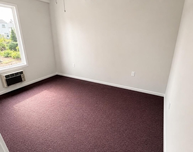 71 Patton Street - Photo Thumbnail 14