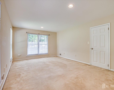 1801 Timber Oaks Road - Photo Thumbnail 18