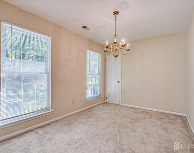 1801 Timber Oaks Road - Photo Thumbnail 8