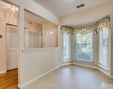 1801 Timber Oaks Road - Photo Thumbnail 14