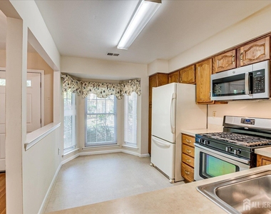 1801 Timber Oaks Road - Photo Thumbnail 13