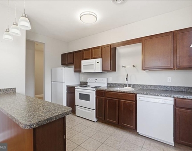 126 N Braddock Street - Photo Thumbnail 7