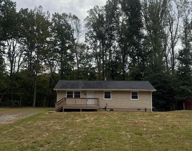 7013 Trails End Road - Photo Thumbnail 2