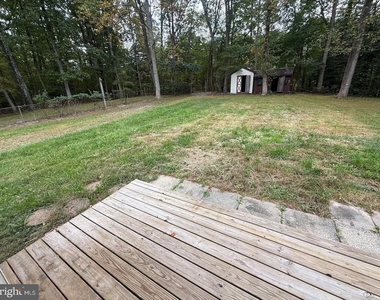 7013 Trails End Road - Photo Thumbnail 7