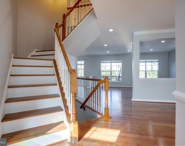 11932 Blue Violet Way - Photo Thumbnail 6