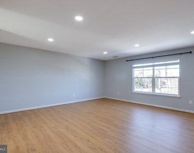 11932 Blue Violet Way - Photo Thumbnail 41