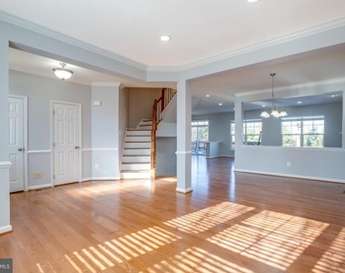 11932 Blue Violet Way - Photo Thumbnail 3