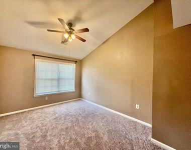 8630 Sanderling Drive - Photo Thumbnail 13
