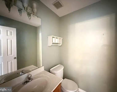 8630 Sanderling Drive - Photo Thumbnail 4