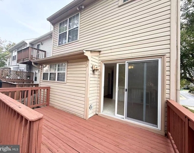8630 Sanderling Drive - Photo Thumbnail 7