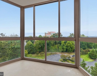 19365 Cypress Ridge Terrace - Photo Thumbnail 2