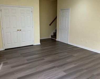 43723 Stoke Chapel Terrace - Photo Thumbnail 4