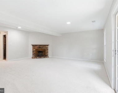 10272 Colony Park Drive - Photo Thumbnail 27