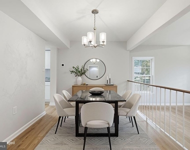 10272 Colony Park Drive - Photo Thumbnail 6