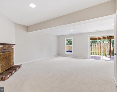 10272 Colony Park Drive - Photo Thumbnail 26