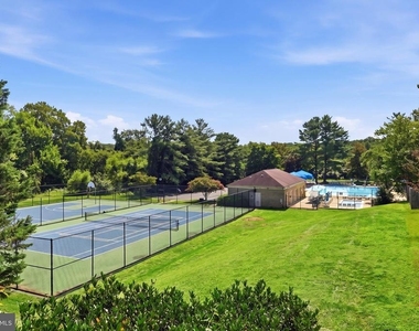 10272 Colony Park Drive - Photo Thumbnail 37