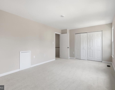 10272 Colony Park Drive - Photo Thumbnail 24