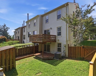 10272 Colony Park Drive - Photo Thumbnail 36