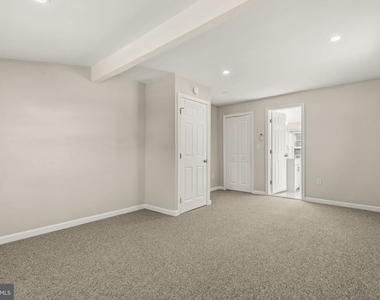 3421 Memorial Street - Photo Thumbnail 13