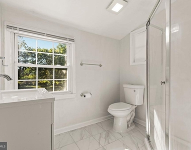 3421 Memorial Street - Photo Thumbnail 14