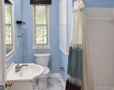 8531 W Oak Place - Photo Thumbnail 20