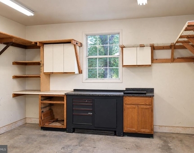 8531 W Oak Place - Photo Thumbnail 42