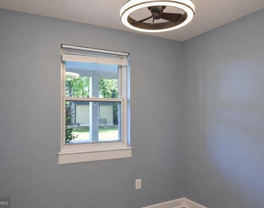 8531 W Oak Place - Photo Thumbnail 30