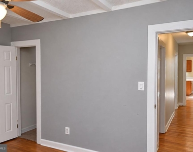 8531 W Oak Place - Photo Thumbnail 29