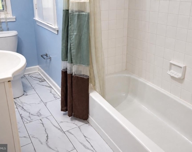 8531 W Oak Place - Photo Thumbnail 21