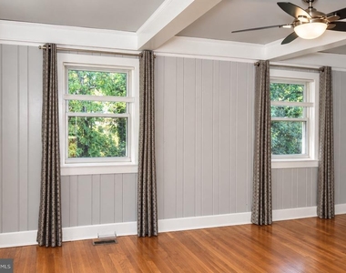 8531 W Oak Place - Photo Thumbnail 17