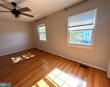 4134 Pleasant Meadow Court - Photo Thumbnail 11
