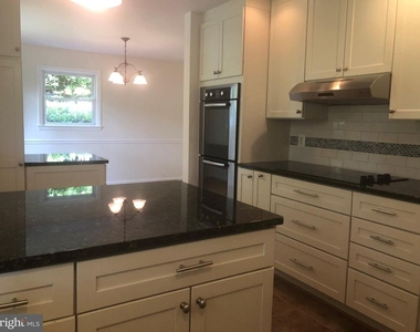 6442 Orland Street - Photo Thumbnail 2